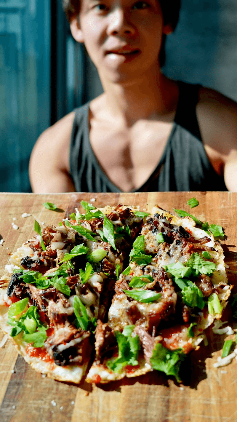 5 Minute Rice Paper Pizza