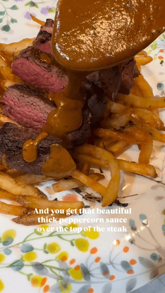 Steak Frites with Tomato Au Poivre