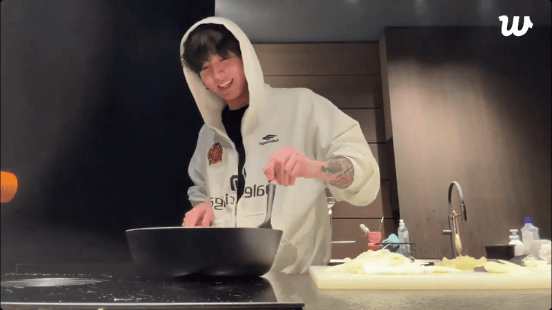 Jungkook's Doenjang Curry Pasta
