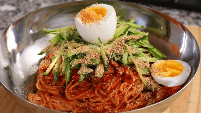 Bibim-guksu (Spicy mixed noodles) Thumbnail