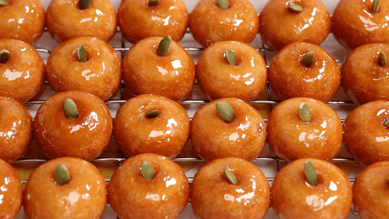 How to Make Crispy and Chewy Gaeseong Juak (Korean Donuts) Thumbnail