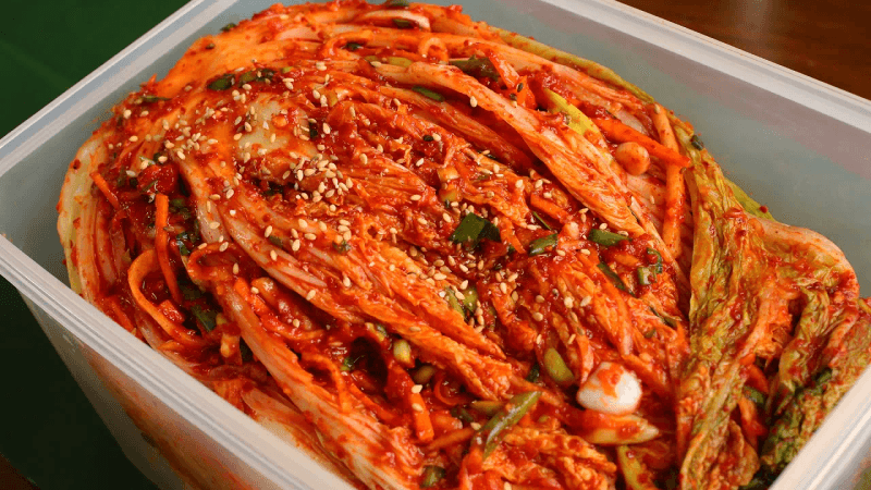 Traditional kimchi recipe (Tongbaechu-kimchi) Thumbnail