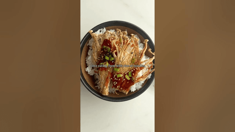 Crispy Enoki Mushrooms with a Spicy Sauce! Thumbnail